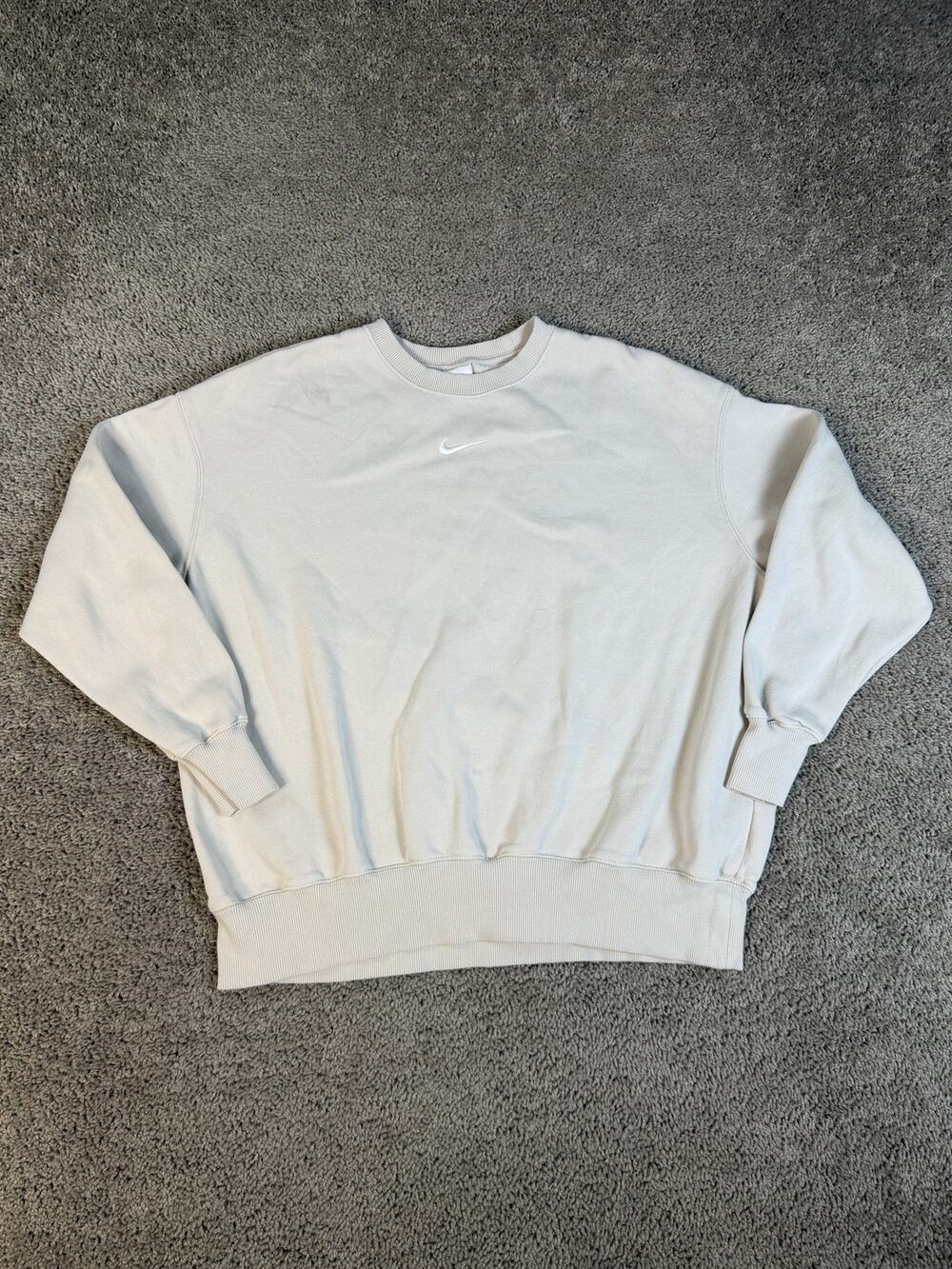 Nike Sweatshirt Mens M Beige Pullover Fleece Lined Relaxed Fit Embroidered